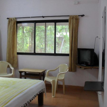 Saaj Resort Dāpoli Buitenkant foto